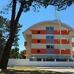 Silver Sail Апартаменты *