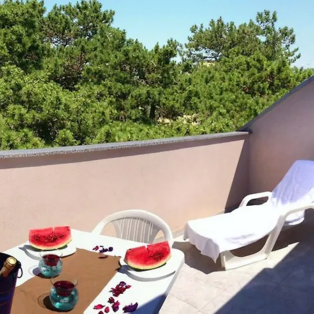 Apartment Silver Sail *